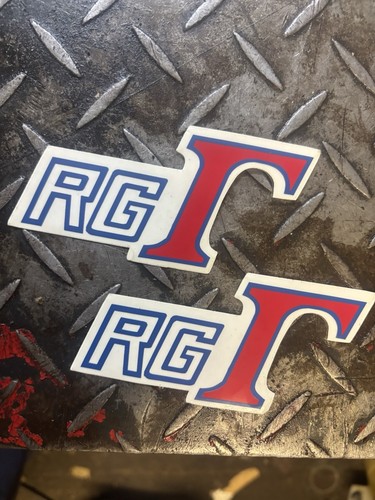 Suzuki tank stickers pair - rg,