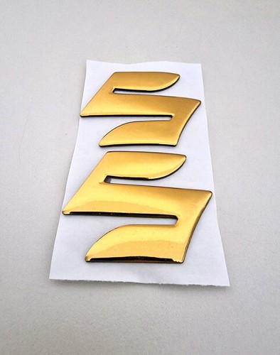 Suzuki gold badge tank - 3d,